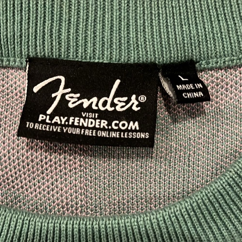 Fender embroidered Sweater, size L - Picture 4 of 4